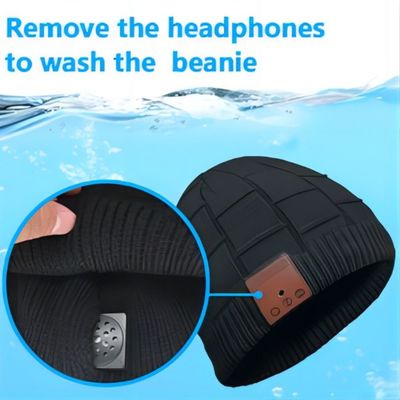 Чернота шляпы Beanie женщин шляпы Beanie Bluetooth людей для деятельностей при конкуренции зимы