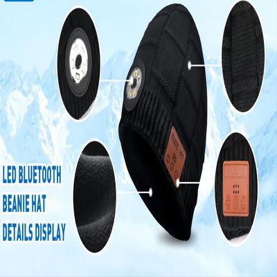 Женщины людей он ее рождество Headwear новизны Beanie шляпы Bluetooth запасая подарки Stuffers